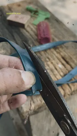 Thời ấy xem TV phải xoay ăng-ten, nhưng ký ức thì chưa bao giờ lệch sóng 😢 #kyuc8x9x #hoainiem #tuoitho #fyp 