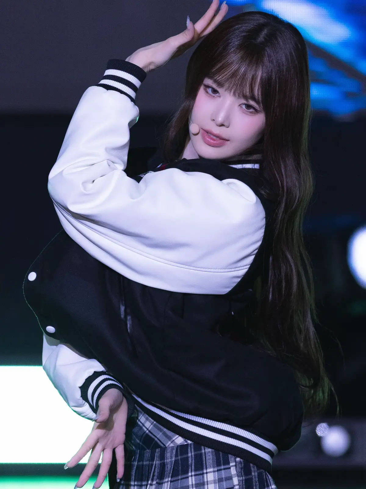 #izna #bangjeemin #jeemin_izna #center #aura @izna (이즈나) 