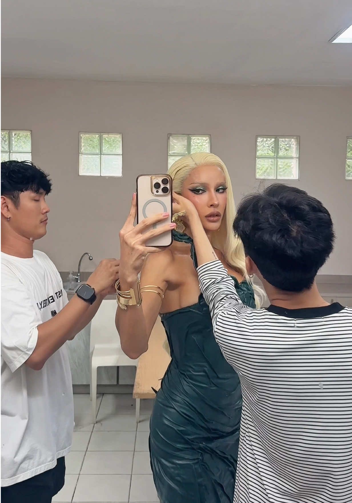 ลุคที่2ในรายการ @The Social Warrior 