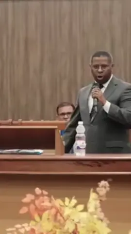 O CACHORRO CRENTE #humorgospel 