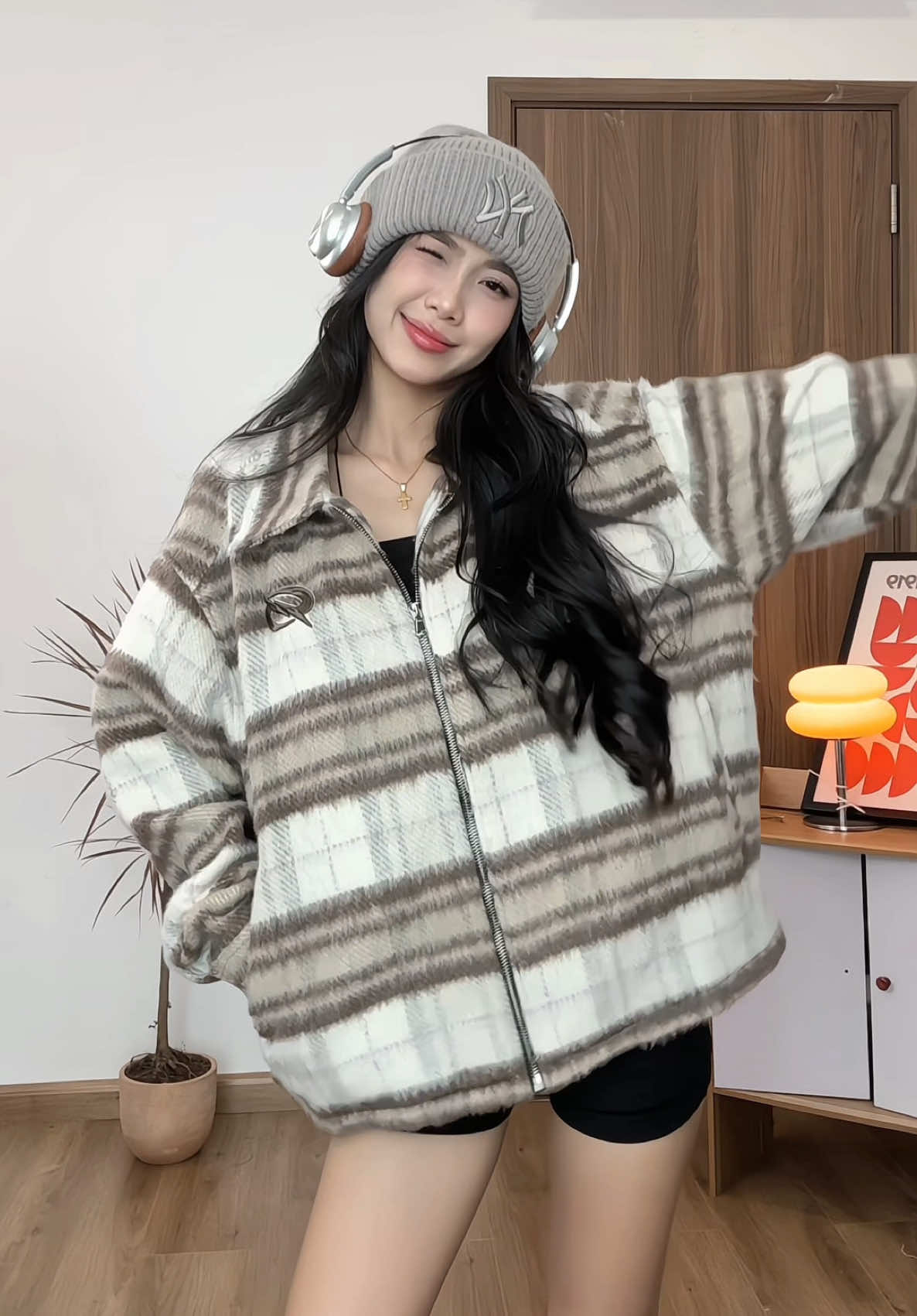 Áo khoác dạ #unilimited #aokhoac #aoda #oufit #42kgmacgi 