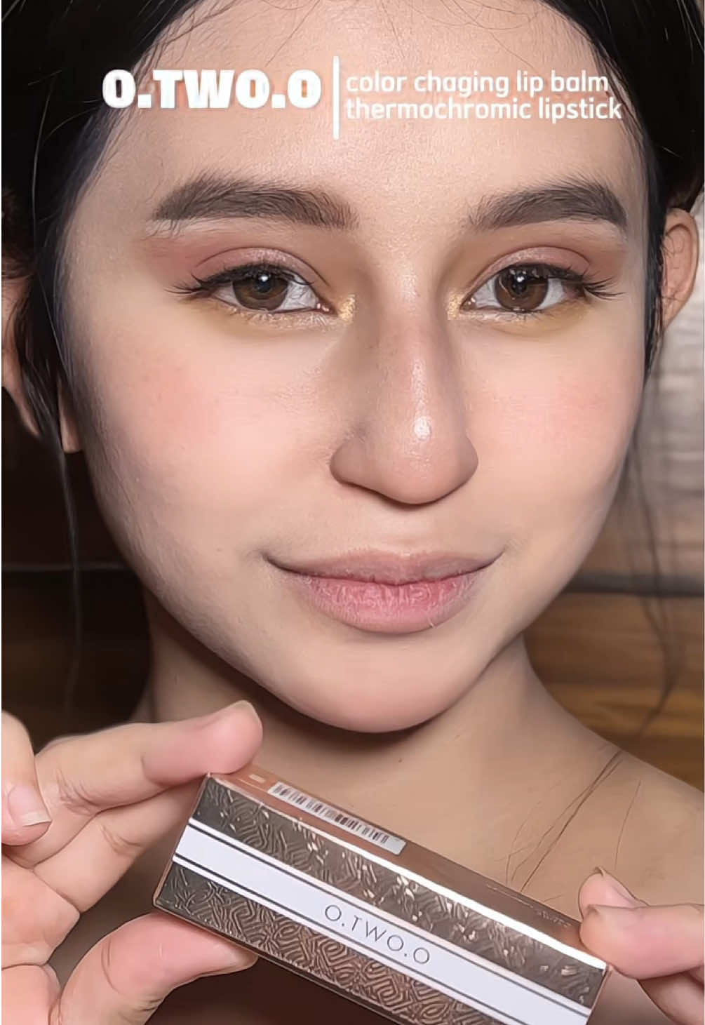 POV: you finally found the lip balm that actually works! From dry & chapped lips to soft & moisturized lips. 🫦 #otwoophbeauty #otwoopinkbubble #otwoo #barbie #lippie 