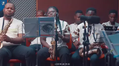 La Fanfare PFIL vous dévoile le 2ᵉ acte du projet NO STOP, désormais disponible ! 🔥 Plongez dans l’univers de la RECONNAISSANCE à travers ONYANKOPON DOM YEN BEHYIRA YEN de Akuamoah Osei BOATENG, interprété en pur live recording par la Fanfare PFIL 🎧🎺 Un morceau puissant, vibrant et chargé d’émotions.   Une louange instrumentale qui élève l’âme et fait danser les cœurs ! 📽 Regardez maintenant  🔁 Partagez autour de vous   ❤️ Soutenez le projet NO STOP ! #Fanfarepfil #Nostopproject #Fanfaretogo  #Tiktoktogo🇹🇬 #Tiktokghana🇬🇭