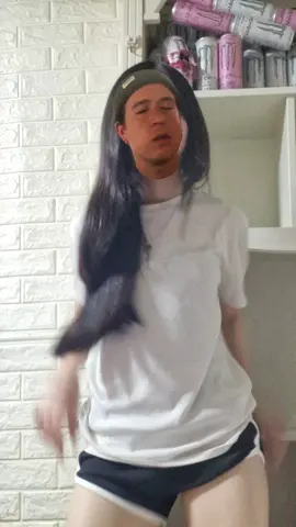 난 팔로우만 많고 인지도는 딱히 없는 것 같아...... #오랜만에왔는데추천뜨게해주세요 #치마 #떡상하고싶어요관리자님🙏🥺 #터미널 #파송무 