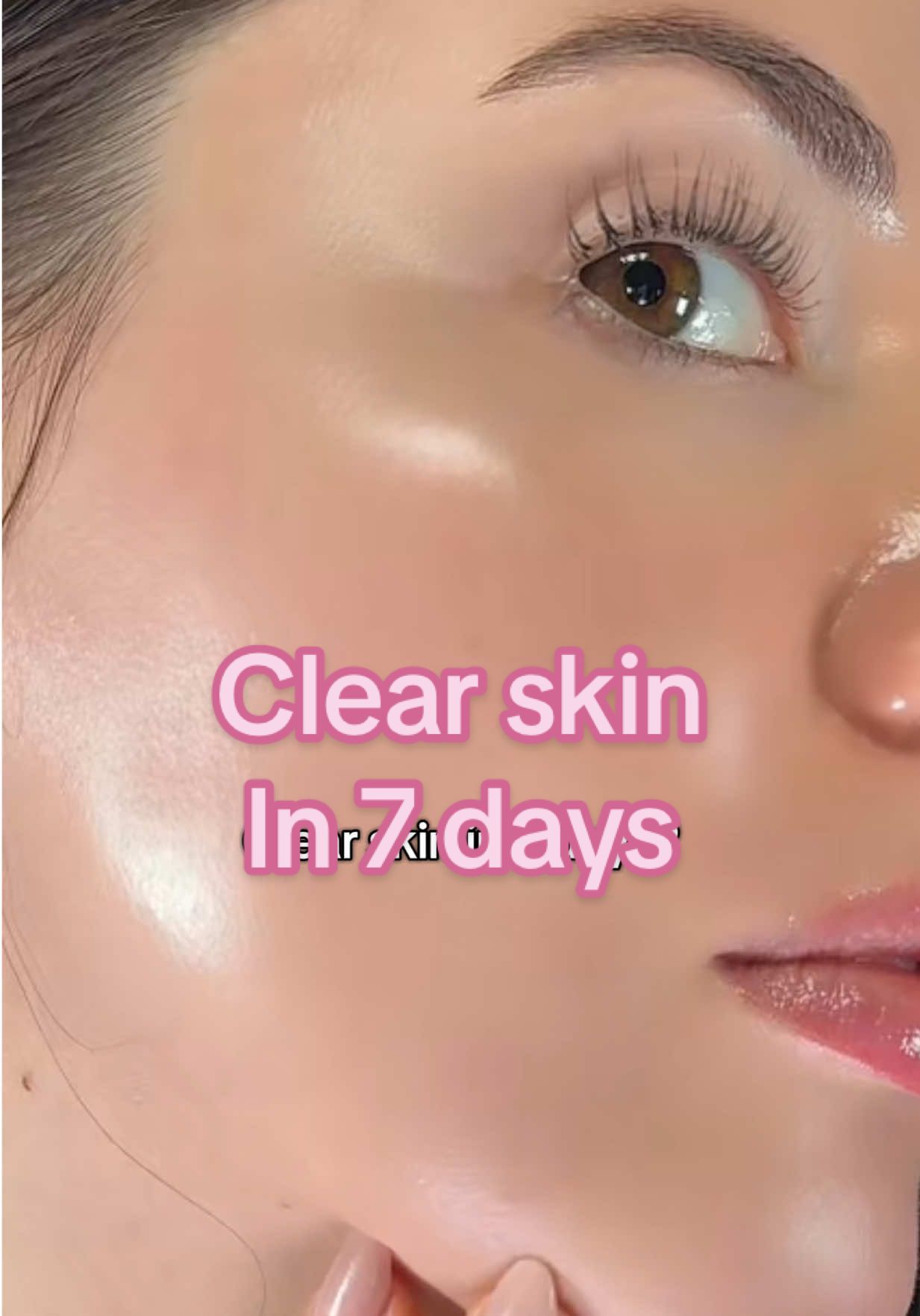 I mixed this Korean powder into my cream… my acne didn’t stand a chance 😳 #inaweek #timereverse and #koreanskincareproducts #glassskin #centellian24 @Centellian24 