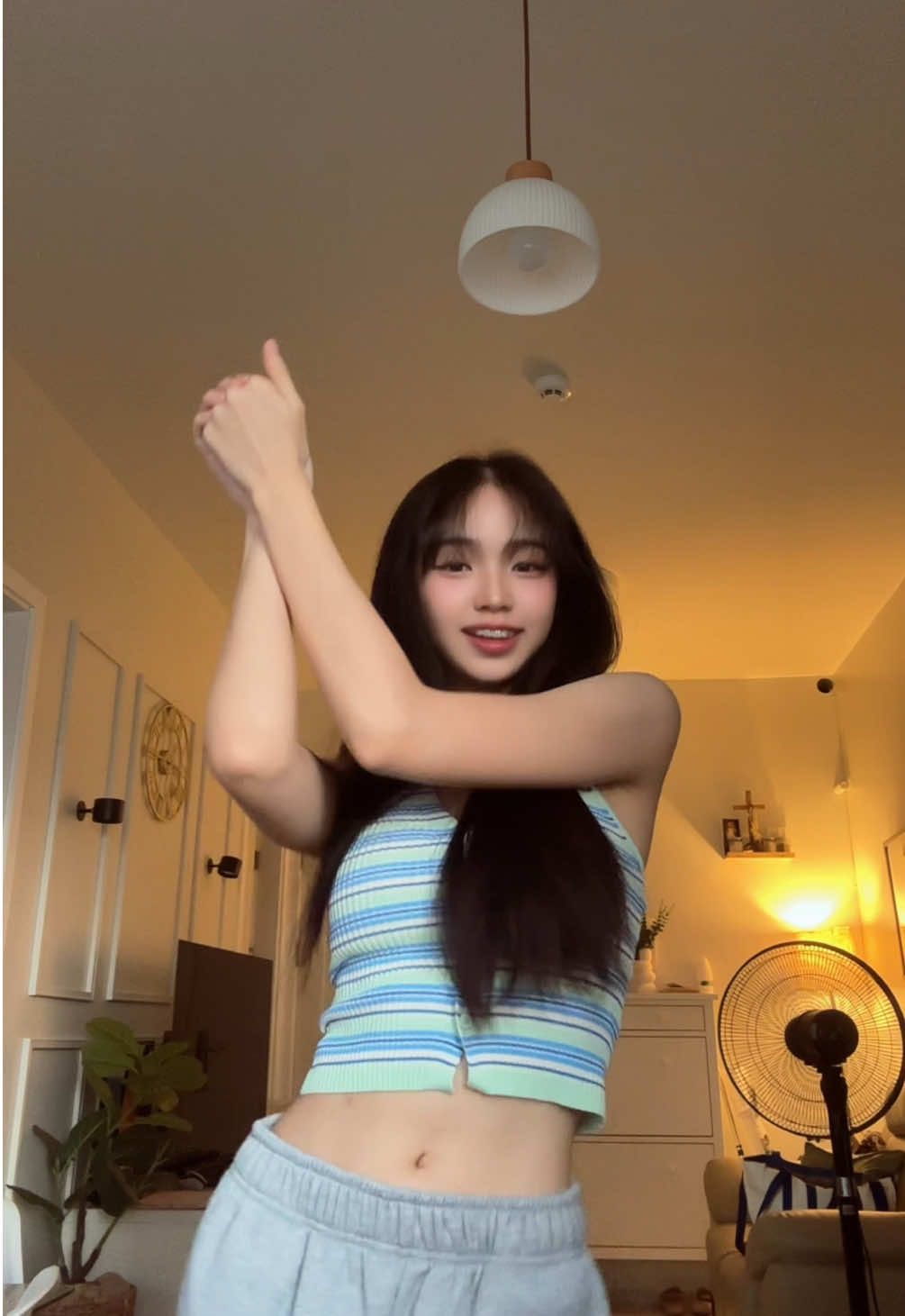 the universe speaks… through cookies 🥠 #mnl48 #mnl48klaryle 