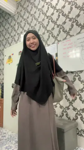 Allahumma baarik | day 2 mencoba tak pakai ransel