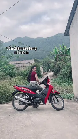 Bé iu (dc:@Quỳnh Hoa )