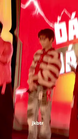 nghĩ về ai zạy cho nghĩ chung zới ¬_¬ #CAPTAINBOY #hoangducduy #cuucocanh  cre: euphodipity__