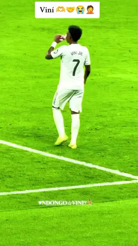 vini 🤝❤️#videoviral #realmadrid @Vini Jr. @__AMEZEMA🤍✨__ @El Hadji Malick Ndiaye 🇸🇳 