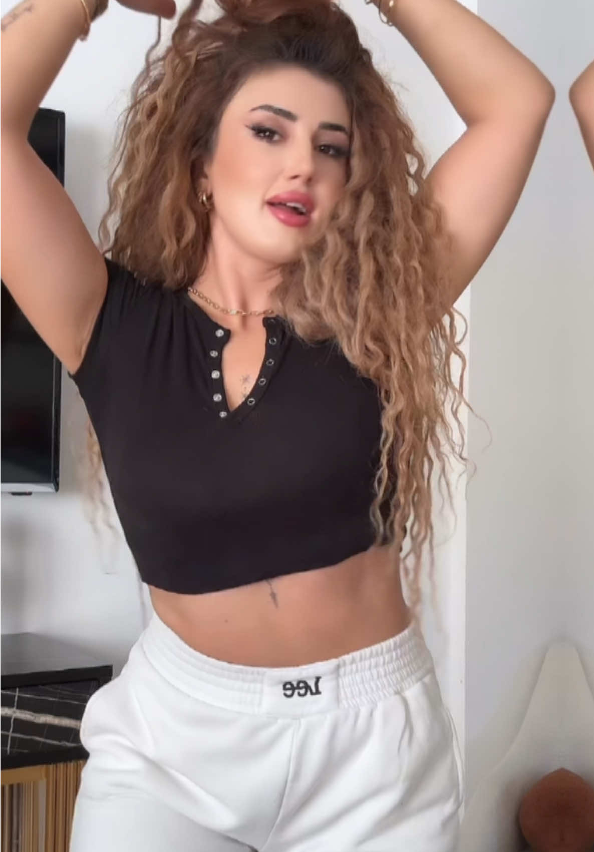 🫠çok güzel şarkı amaaaa💅🏻