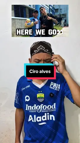 Ciro alves ke graha Persib cuman beli cuanki🤪 #persib #ciroalves #bobotoh #rezqipoetra @Rezqimansur 