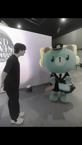 ครอบครัวนุ้บนิ้บ#TikTokAwardsTH#ppnaravit #phuwintang #pondphuwin #ปอนด์ภูวินทร์ 