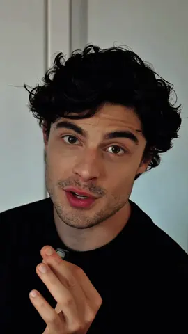 Oggi scopriamo insieme i prodotti per la cura della pelle di @DrJart_EU Ciascuno creato per uno scopo specifico, ma tutti condividono la stessa visione: prendersi cura della tua pelle e aiutarti a sentirti meglio, più sano e più sicuro di te. Non vedo l'ora di presentarvi quattro must have della linea di skincare coreana di Dr. Jart, ciascuno progettato per far risplendere al massimo la tua pelle. #kbeauty #drjartitalia #koreanmusthave #skincarecoreana #adv