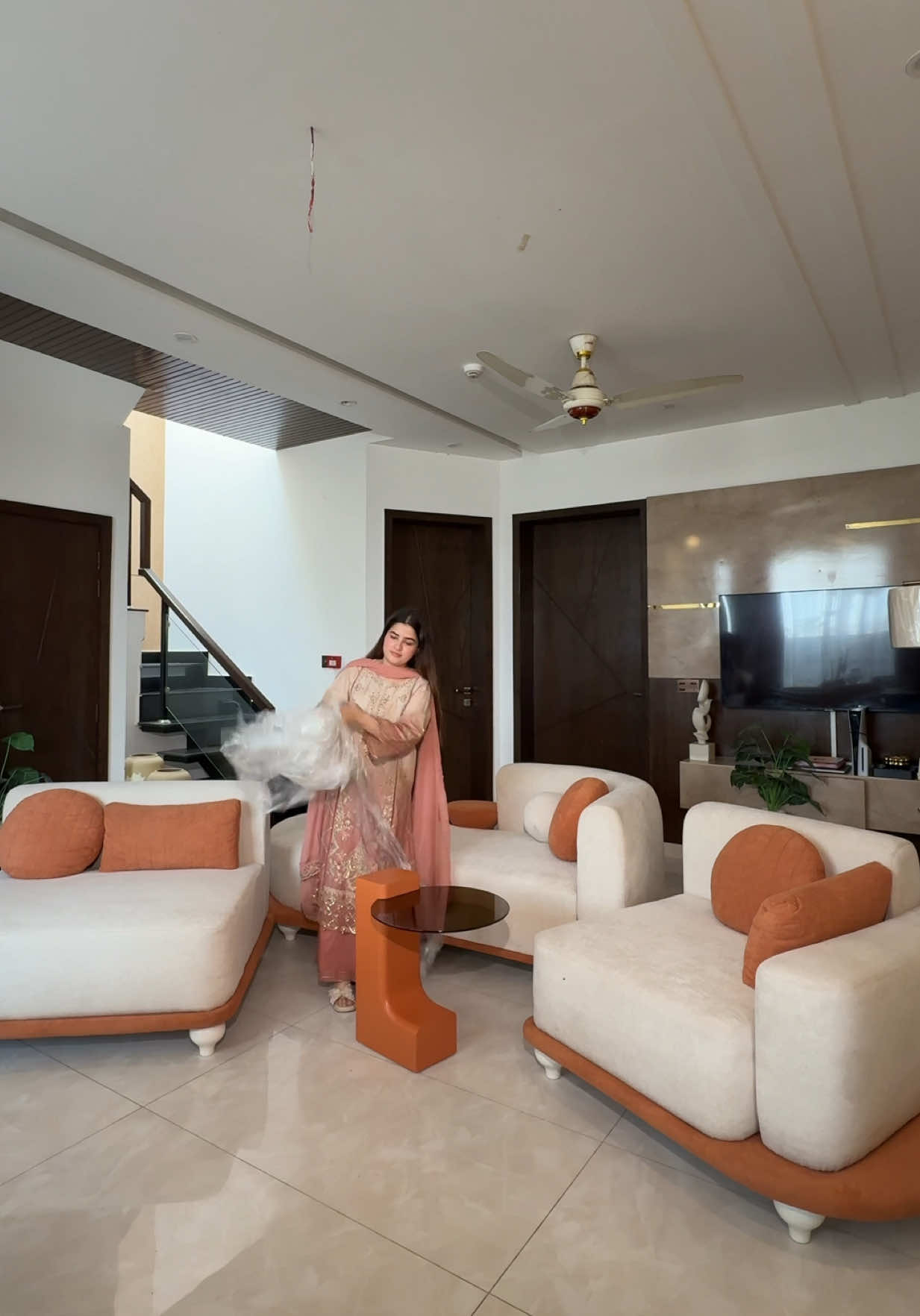 Let’s set my new sofa🫶🏻 Furniture page on insta