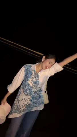 ৭ সাগর পার হওয়ার কেও আছে কি ! Shirt @SunFlower By Ontora #SanjidaSnigdha #teamsanjida #foryou 