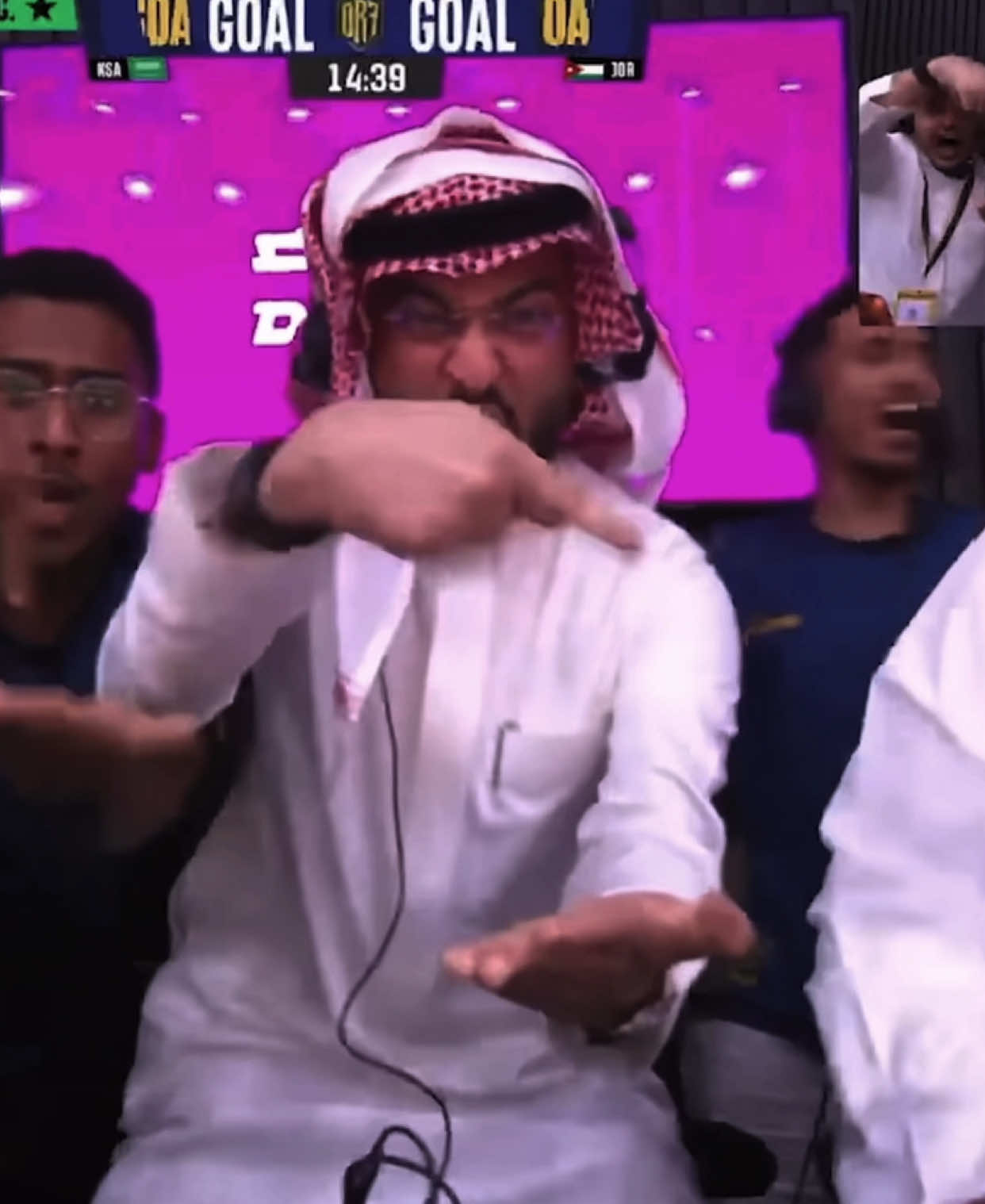 مع الترند 😎 #فالكونز🦅💚 #explore_اكسبلورر #fouryou #دربحه #fouryoupage @drb7h 