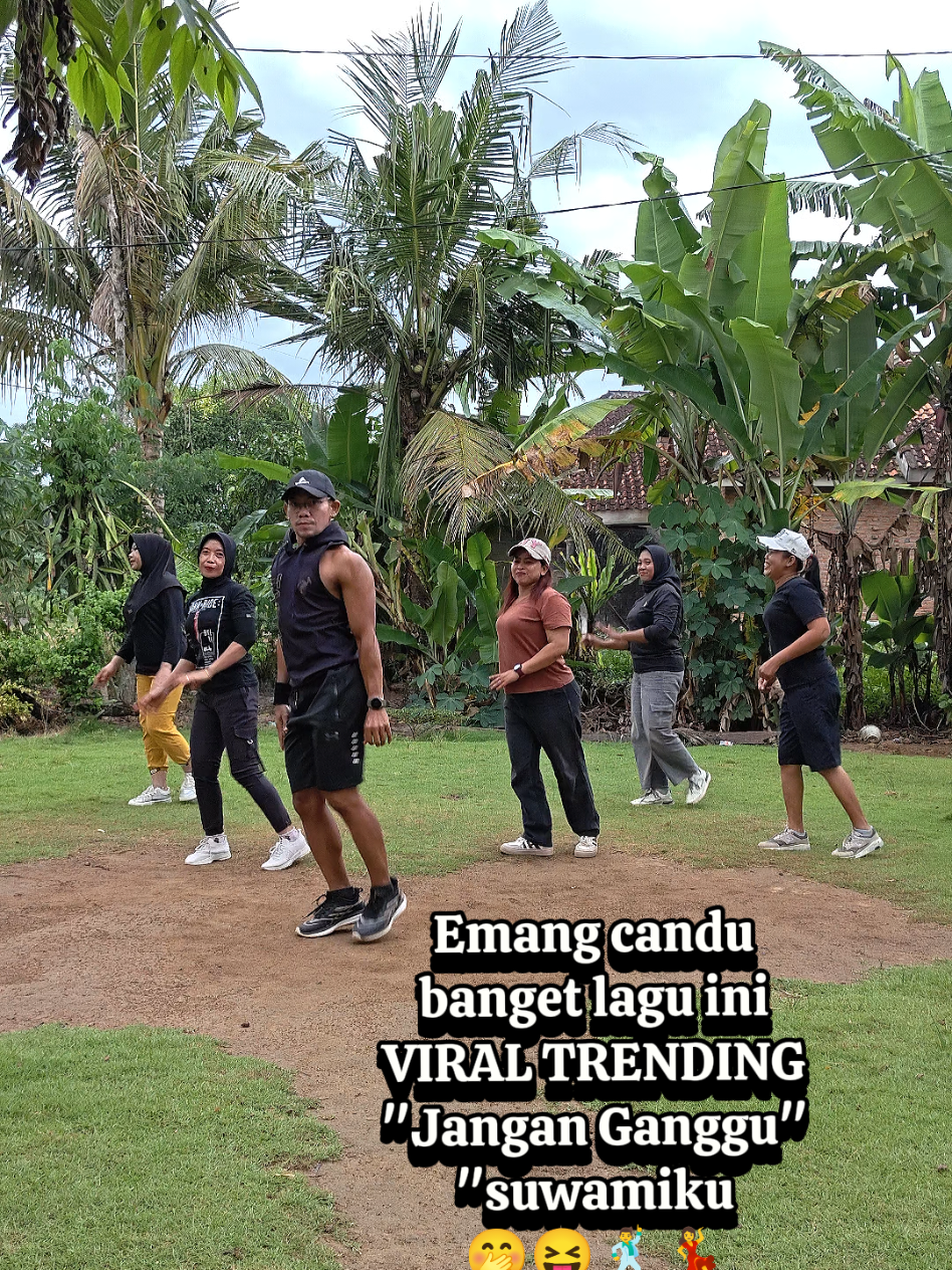 Membalas @serli_485 sumpah enak banget , asyik💃 goyang nya#fyppppppppppppppppppppppp #fypシ゚ #videoviral #video #fypage 