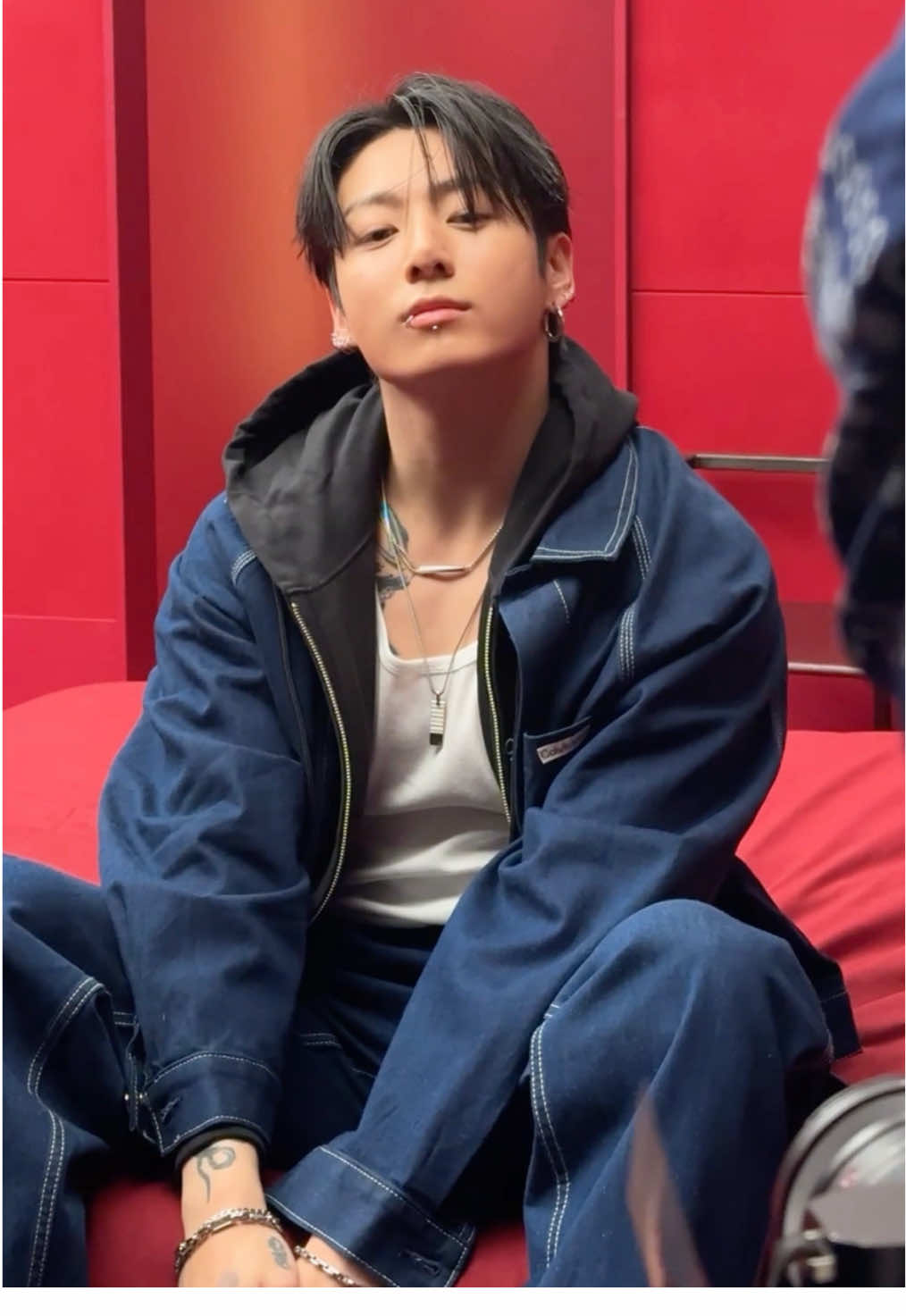 Jung Kook clocked in. A behind-the-scenes look at the making of the new holiday campaign.