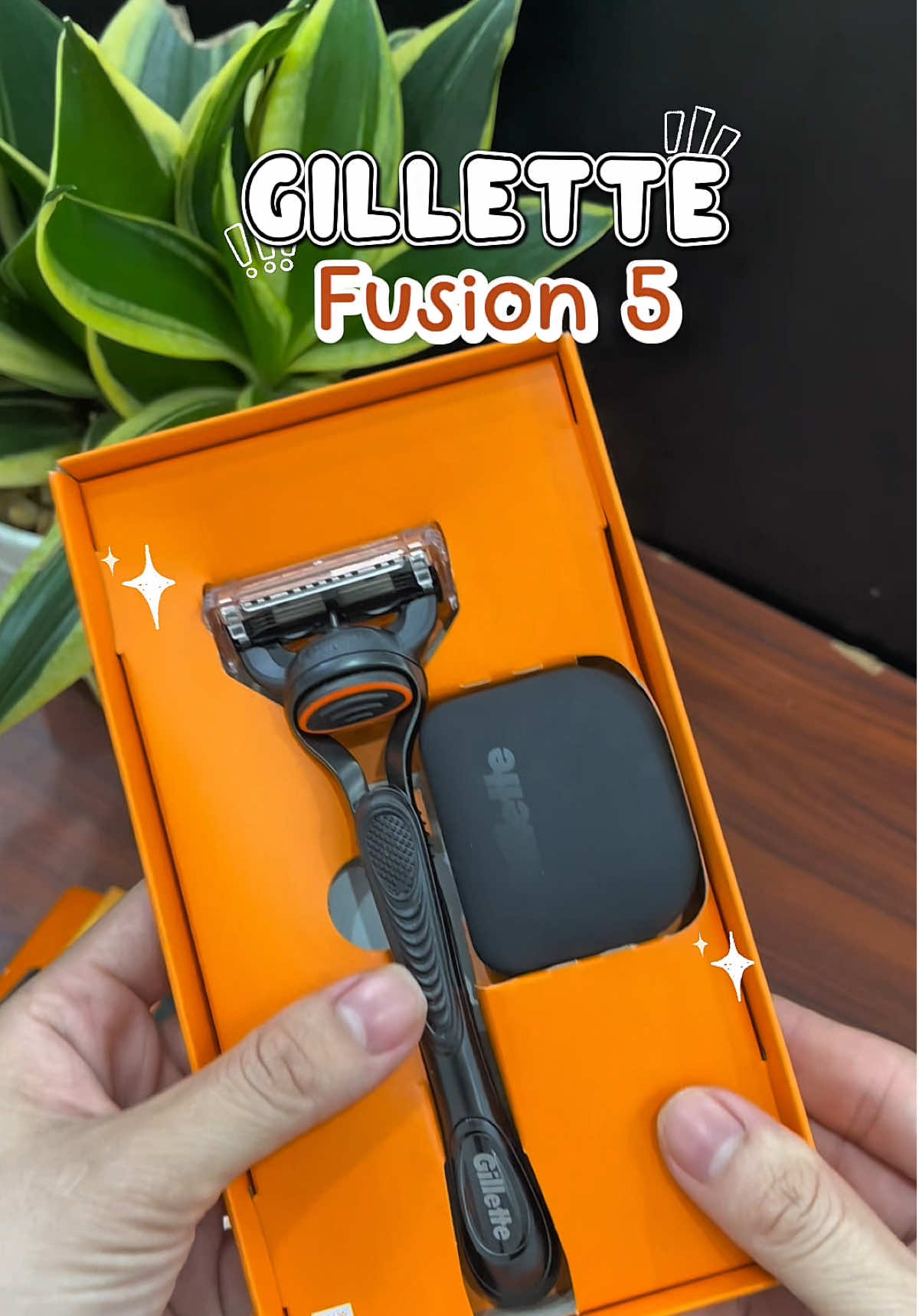 Dao cạo râu Gillette Fusion 5 mấy anh ơi #daocaorau #Gillette #GilletteFusion5 #DaiTiecSanKhoBauPG #PGGroupSuperBrandDay 