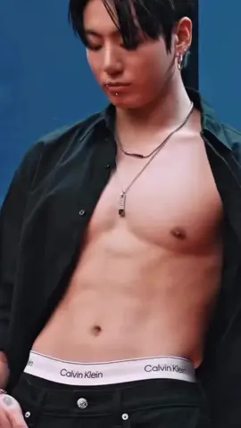 De manhã cedo #Jungkook ?????🥵🔥🔥🔥 #정국 #JUNGKOOKXCALVINKLEIN #カルバンクライン #BTS 