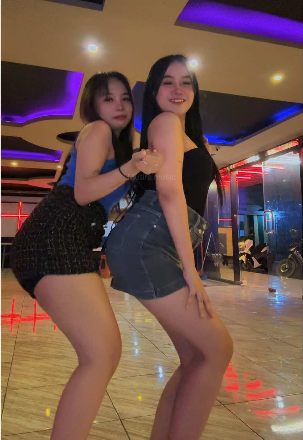 Alah keri keri#😄😄😄 #mutiaramusicsemarang 