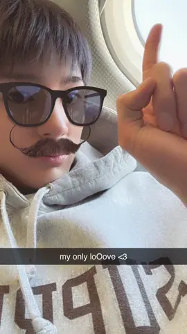 🤓☝🏻 #jeno @ᴅᴇʏ 