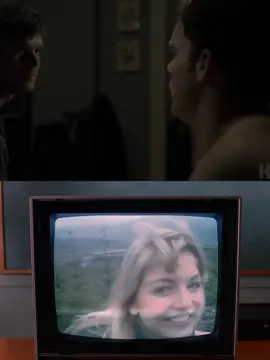 both pinnacle of tv and my top 3 tv show so far ❤️ #sixfeetunder #twinpeaks #tvshow #fiction #fyp 