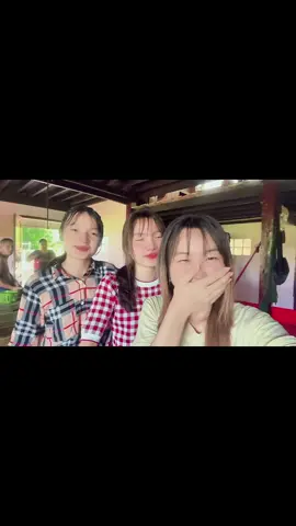 #နည်းနည်းဝါးချမယ်နော်🤣🤣 #မလှလဲကြည့်ကွာ😞🤟🧡 #ရောက်ချင်တဲ့နေရာရောက်ကွာ😍🤗🤗😅😅 