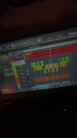 @luckybrown.official #paratii #mundial #viraltiktok #lyricsbrown 