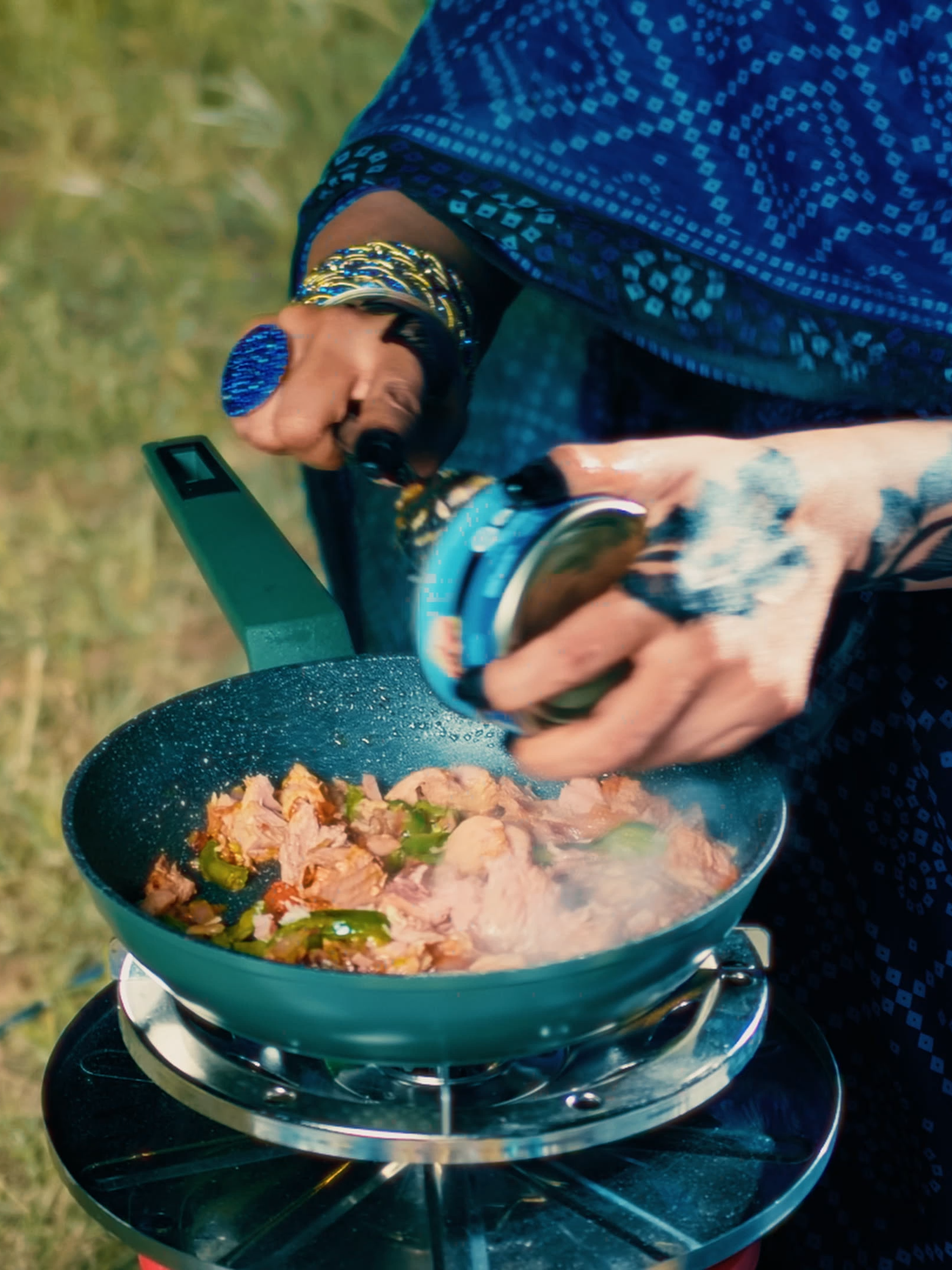 Ku Tartan Karintaada oo Guulayso. Fadlan raac habraacyada u degsan barnaamijka si aad ugu mid noqoto guulaystayaasha todobaadka, kaas oo todobaadkiiba hal mar lagu dhawaaqi doono guulaystaha, kadibna u sii gudbi doona heerka labaad ee tartanka. #berberatuna #somtuna #kutartankarintaada