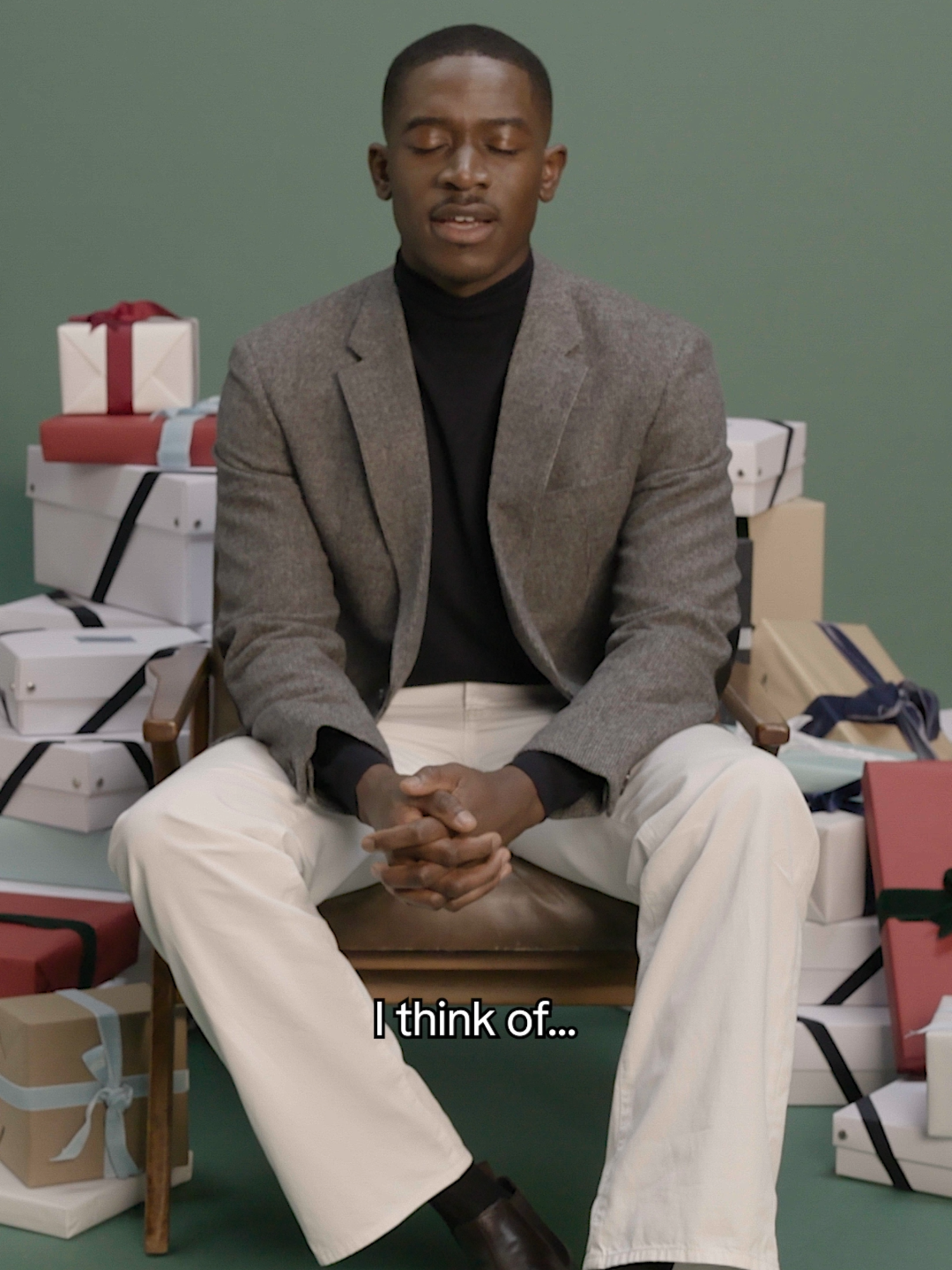 Five senses. One memory at a time - with Prada Ambassador Damson Idris. #PradaHoliday #PradaGifts #Prada