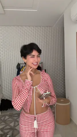 ادمااااااااان الاغنيه 🤣🤣🤣