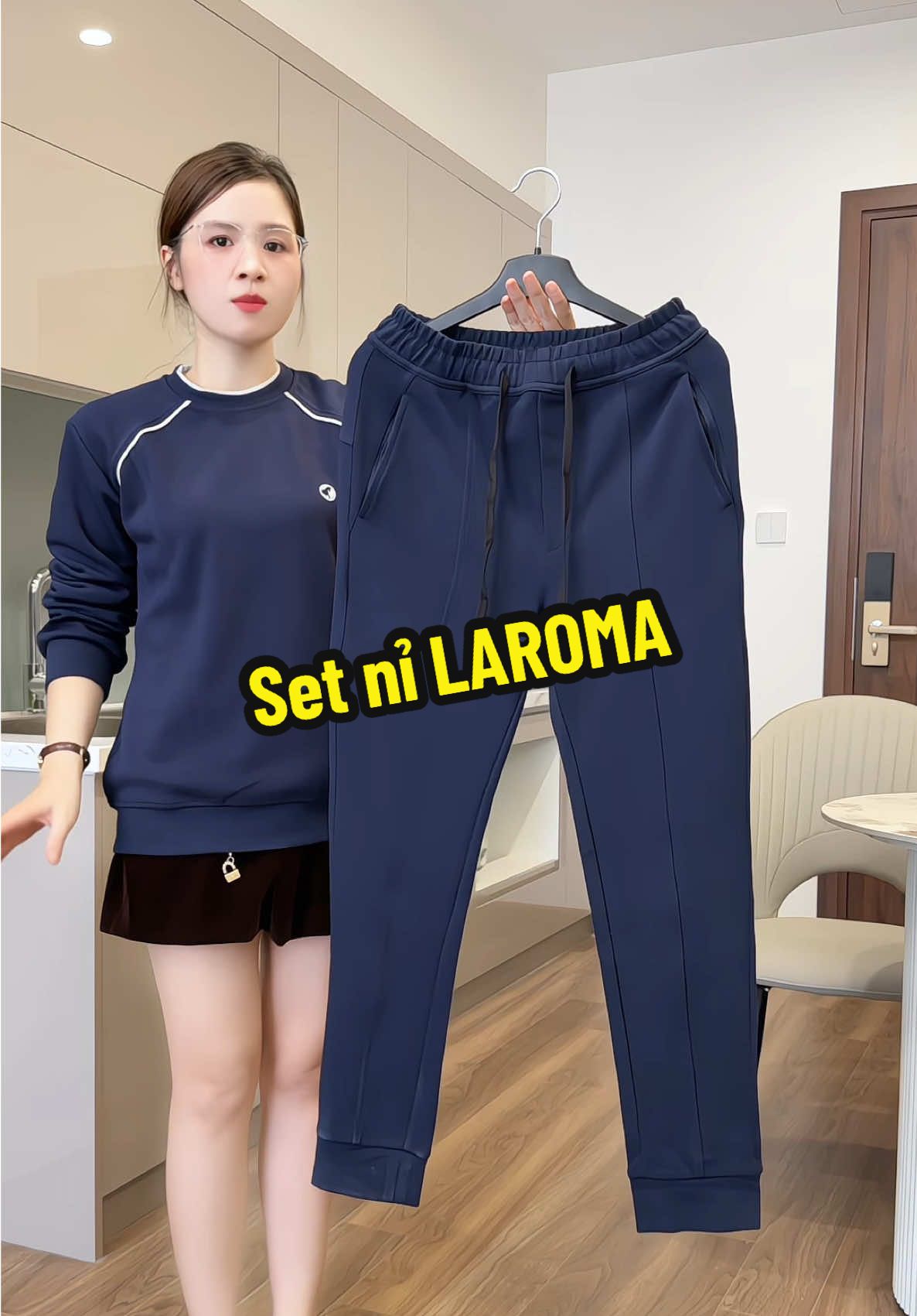 Set nỉ cao cấp dày dặn #LAROMA #phuongsongsinh #phuongvinguyen #setninam #setbothethao 