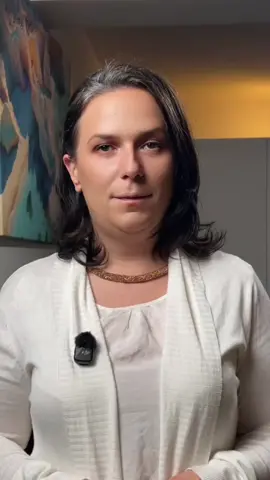 Nem a könyvek adják az igazi értéket, hanem az, amit általuk megtanulsz. Hogyan készíts saját digitális terméket, és építs online bevételt lépésről lépésre. #digitálisbiznisz #onlinevállalkozás #digitálistermék #tanuljéskeress #szabadságosmunka 