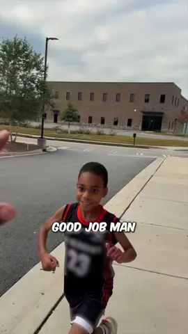 His last basketball game of the fall seasonnnnn! So proud of my big boy 🥺❤️
