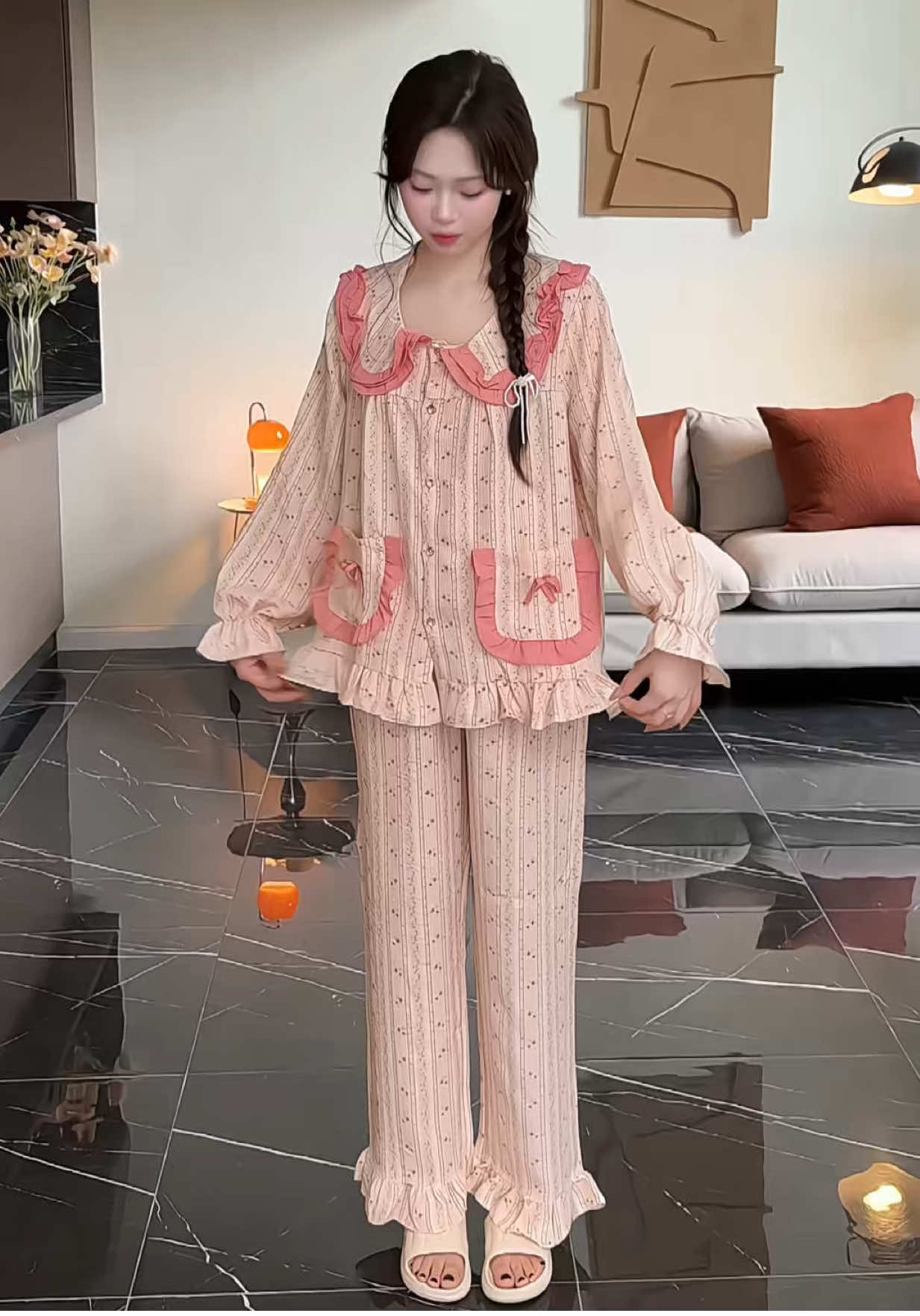 Ở nhà cũng phải xinh  #Thoitrang #changthoitrang #fashion #reviewlamdep 