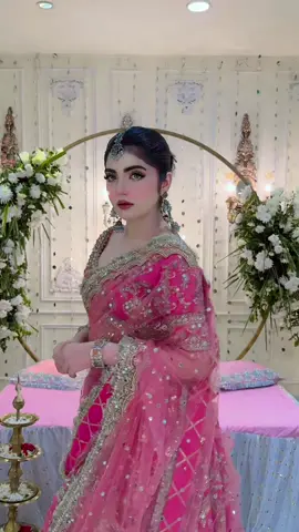 Aankho ki ghustakhiyan 🌸♥️#sidkishadi #bridalmakeup #kashees #makeup 