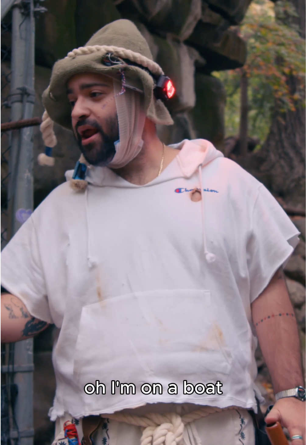 local wisard inspires troubled adults life is a matter of perspective, wouldn’t you agree found footage by @ethanlindhout  #wizard #clown #comedy #skate #fyp 