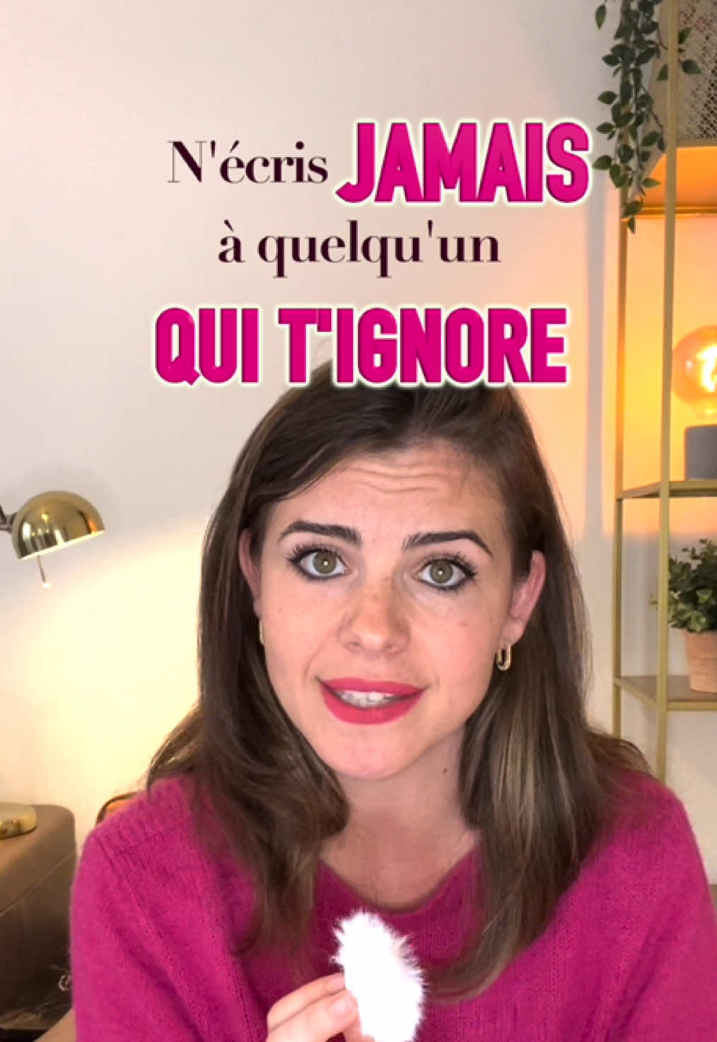 Et en même temps, qui ne l’a jamais fait… 💔 Besoin de parler ? Envie d’un avis extérieur ? Réserve ta session en 1:1 avec moi 💖 (lien dans ma bio)  #confianceensoi #developpementpersonnel #couple #chargementale #relationtoxique      