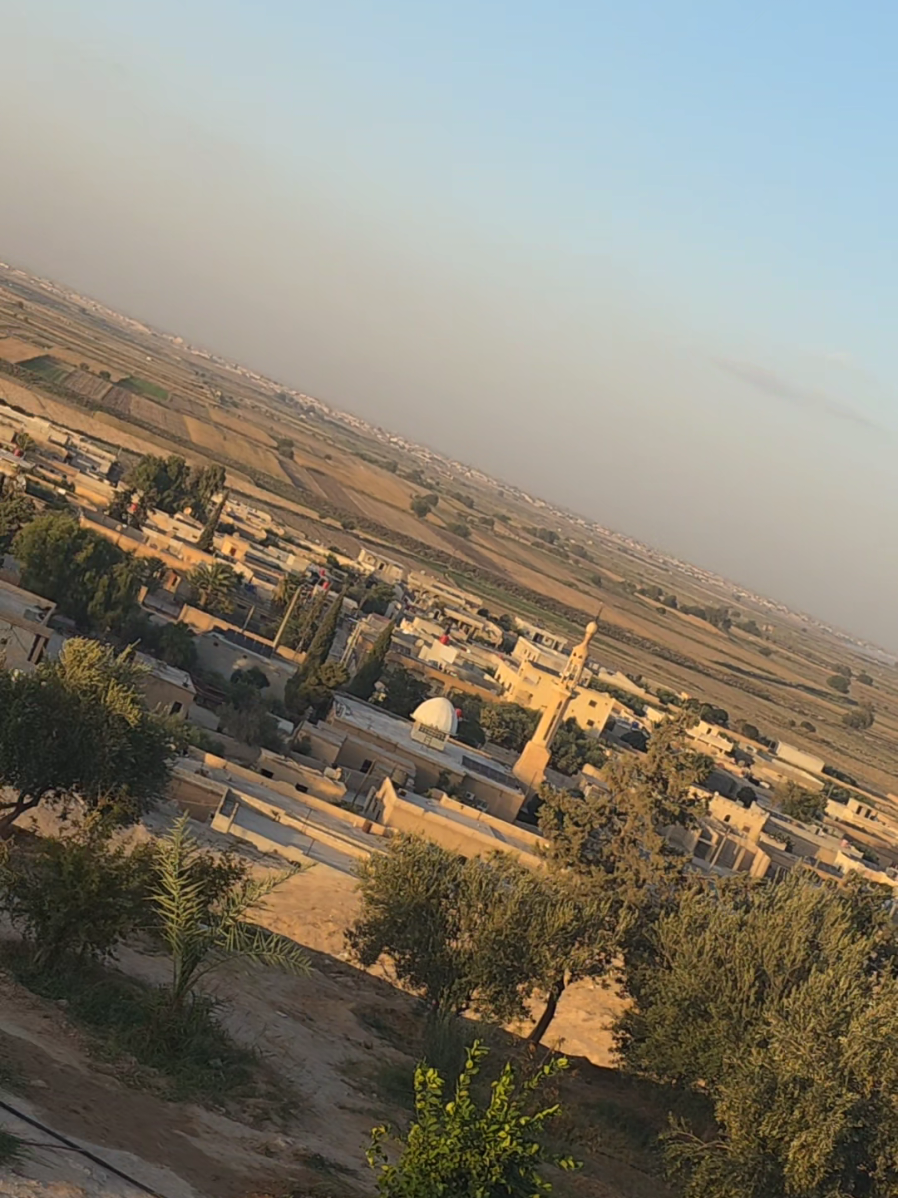 على ليالي انمضن ماعاد نلكاهن  راحن ولا ودعن وشلون نسلاهن #سوريا #الرقة #العكيرشي #ديرتي