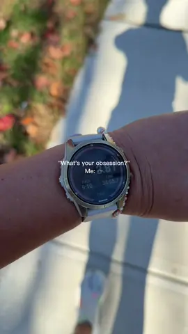 running isn't my whooooole personality but it certainly is most of it #momswhorun #runtok #runnersofitiktok #fyp 