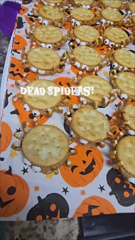 Treats for my daughters Halloween school party. #schoolparty #halloween #sweets 