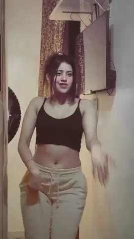 #fyp #dancevideo #foryou #dancegirl #tiktokviral #unfreezemyaccount 