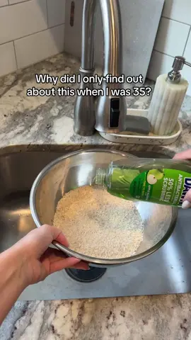 I wish I had known about this earlier #CookingHacks #cookinghack #foodtips #foodhacks #KitchenHacks 