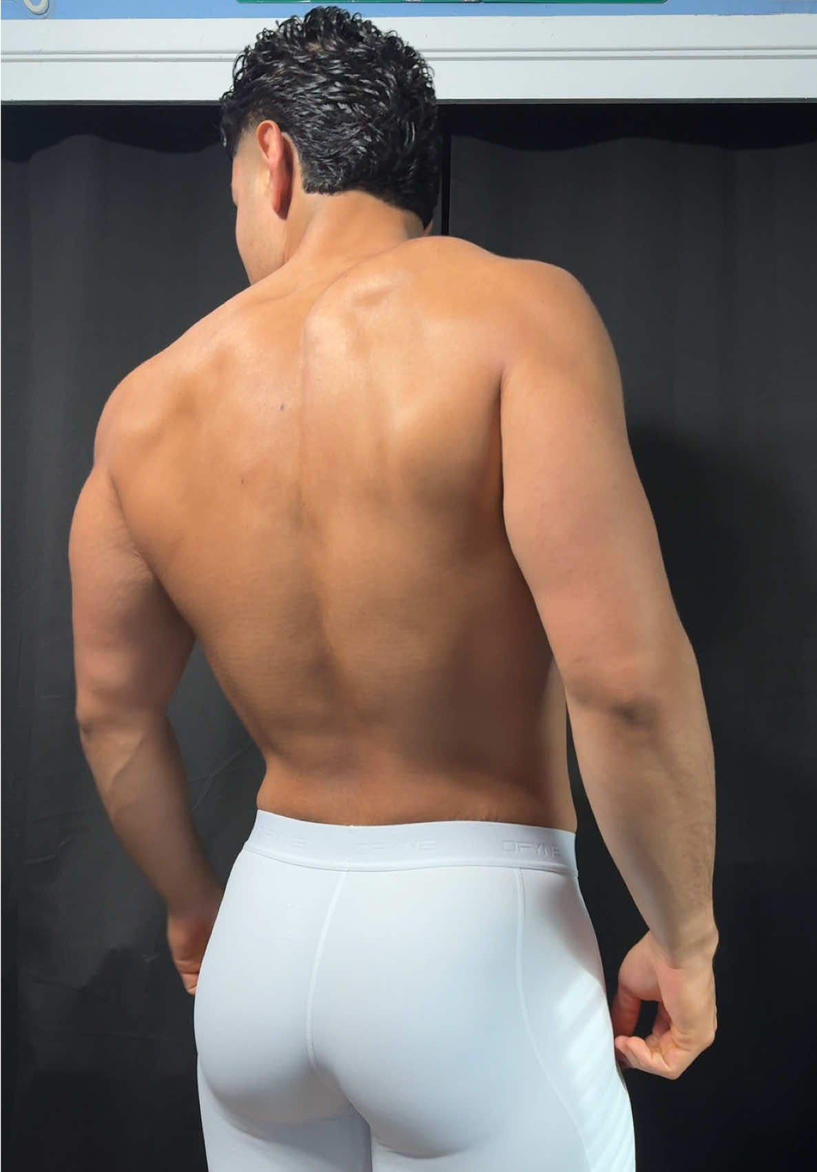 Back to back #foryoupage #back #backmuscles #physique #growth #gym #latino #parati #fyp #fk8henry 