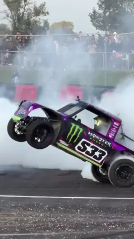 Burnout wheelie anyone? 😳 @liamdoran  #MonsterEnergy #Drift #Drifting #Motorsport 