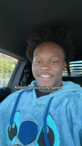 happens to all of us #devontaeford #fordxhurdles #track #trackandfield 