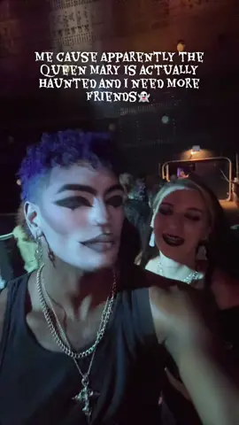 I touched the Butt . @Angie Shell 🫀  #funny #goth #halloween 