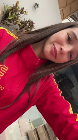 😍 ig : zoefernandezs 